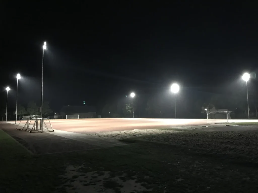 Komplettsanierung der Flutlichtanlage in Osnabrück